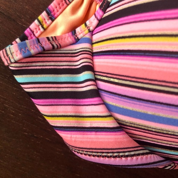 VS Multi-Stripe Foil Push-Up Halter Bikini Top - Picture 5 of 6